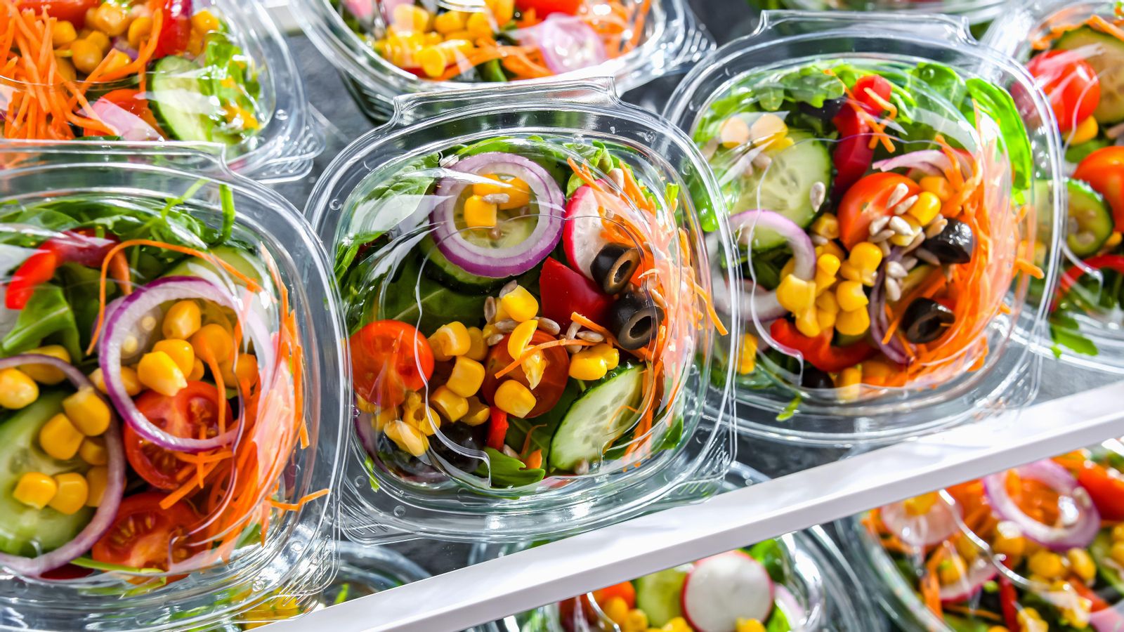 Creixen les vendes dels plats que no quereixen cap acció, ni calfar-se ni acabar de preparar-se, per a menjar