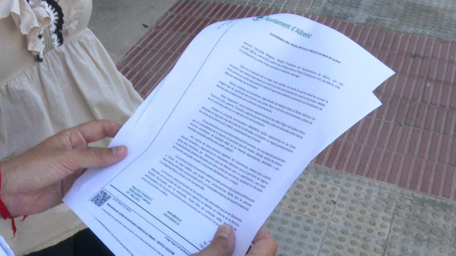 El veïnat d'Alberic denuncia talls de llum constants per plantacions il·legals de marihuana