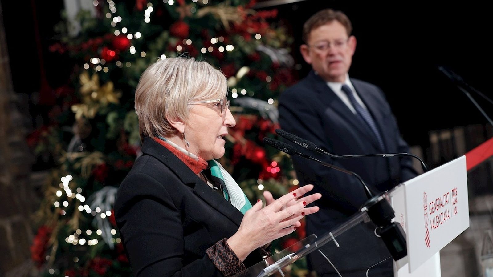 El president de la Generalitat, Ximo Puig i la consellera de Sanitat, Ana Barceló, durant la roda de premsa d'aquest dijous