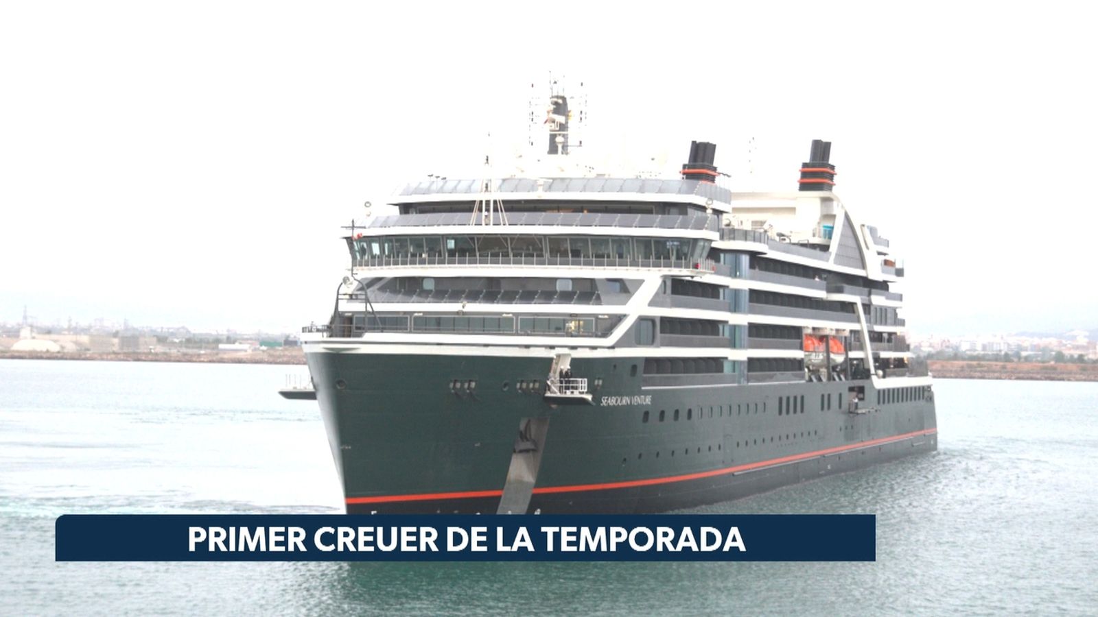El primer creuer de la temporada arriba a Castelló