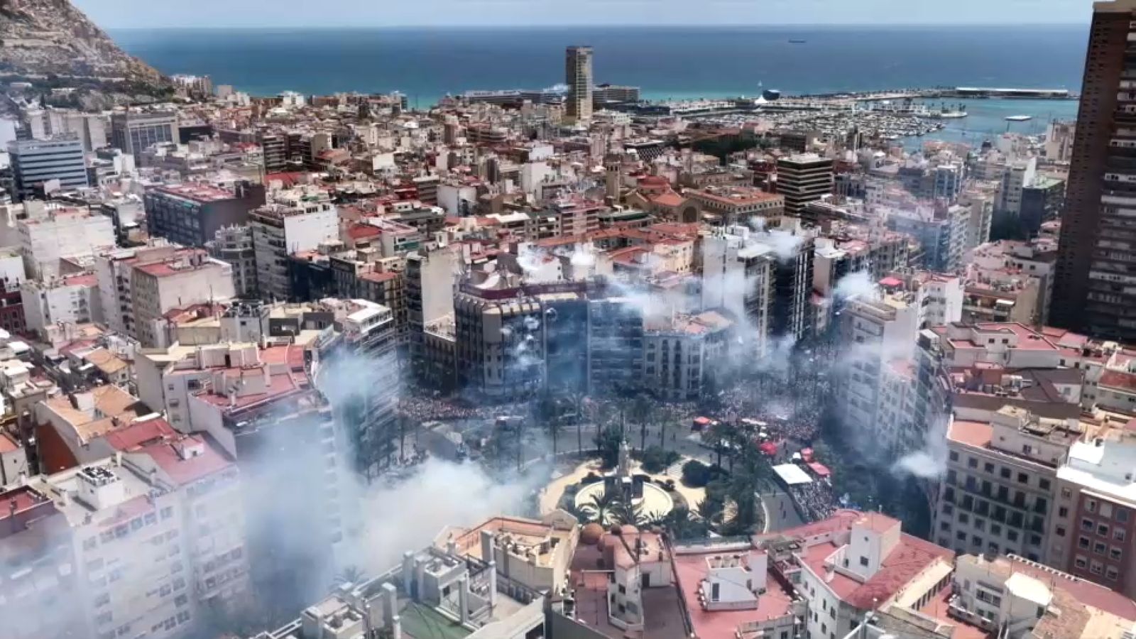 19.06.2026 | Especial Fogueres: La mascletà - Pirotècnia Turís