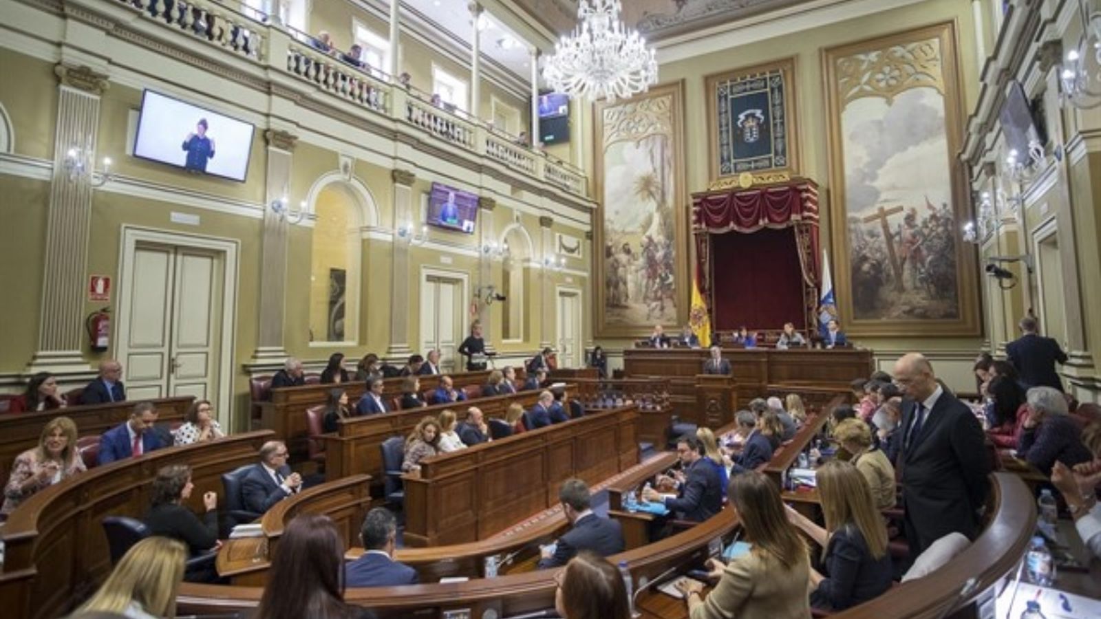 El Congrés aprova la reforma de l\'estatut canari