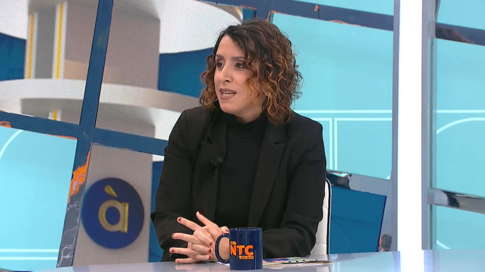 Sandra Capsir, directora general d'Edicions Bromera, este dimarts en 'Les notícies del matí'