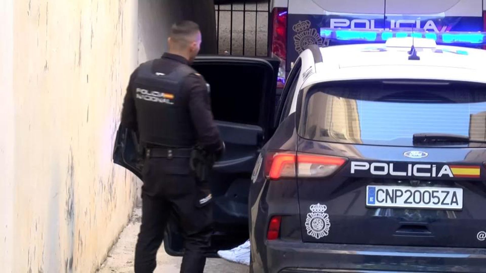 Els investigadors sospiten que el mòbil podria ser econòmic