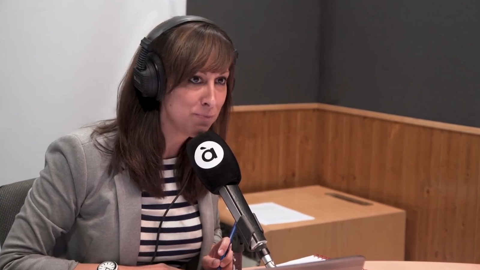 La periodista Jessica Crespo comença les emissions de la ràdio d'À Punt