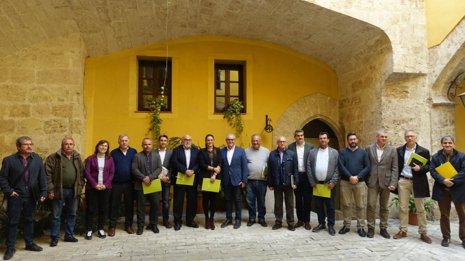 La consellera Mireia Mollà inaugura la taula de producció agrària