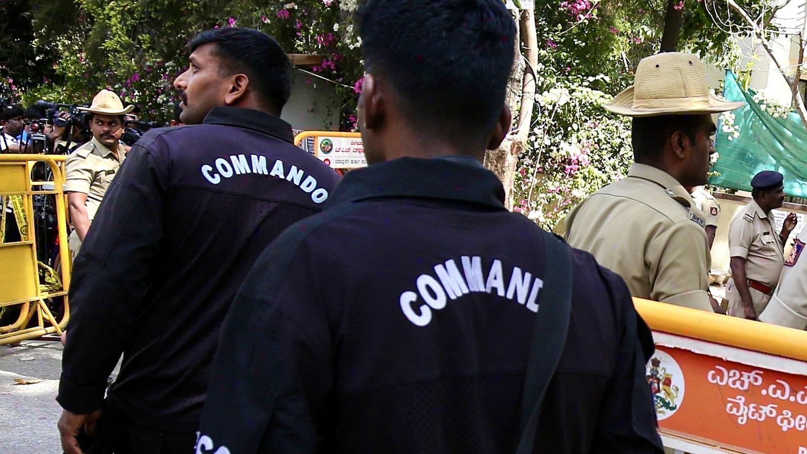 Miembros de la Guardia de Seguridad Nacional treballen a Bangladesh (imatge d'arxiu)