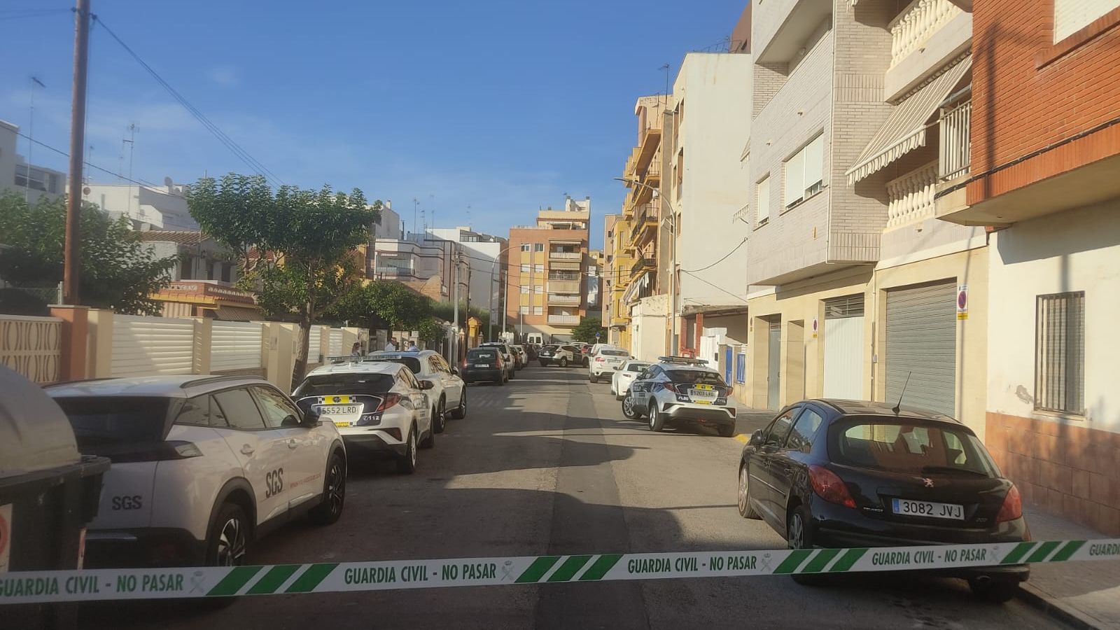 La Guàrdia Civil ha acordonat el carrer Illes Balears de Borriana (Plana Baixa)