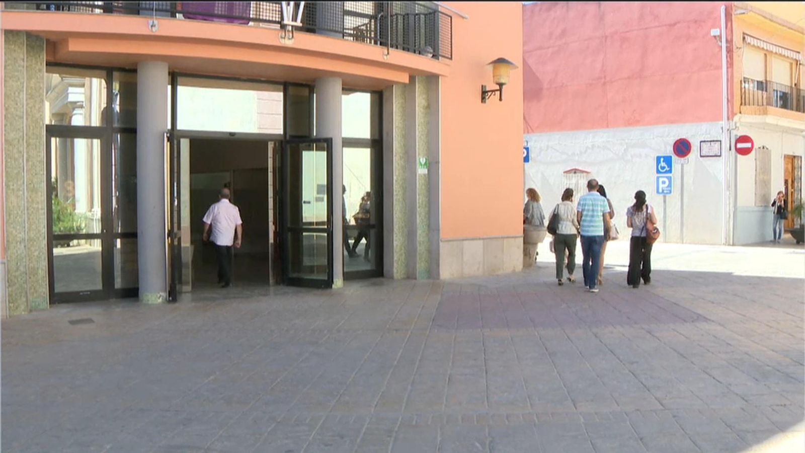 VÍDEO | L\'esquerra perd l\'alcaldia a Massalfassar per només un vot