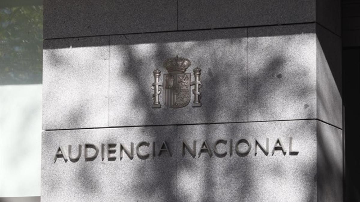 El jutge manté en presó els quatre CDR a qui havien anul·lat l'orde d'empresonament El jutge manté en presó els quatre CDR a qui havien anul·lat l\'orde d\'empresonament