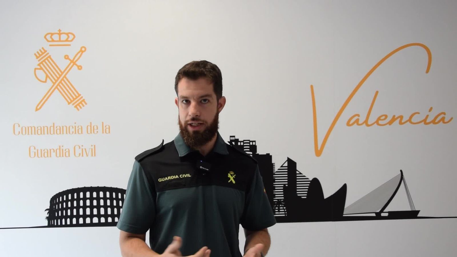 El portaveu de la Guàrdia Civil, Pablo Cea, explica l'operació