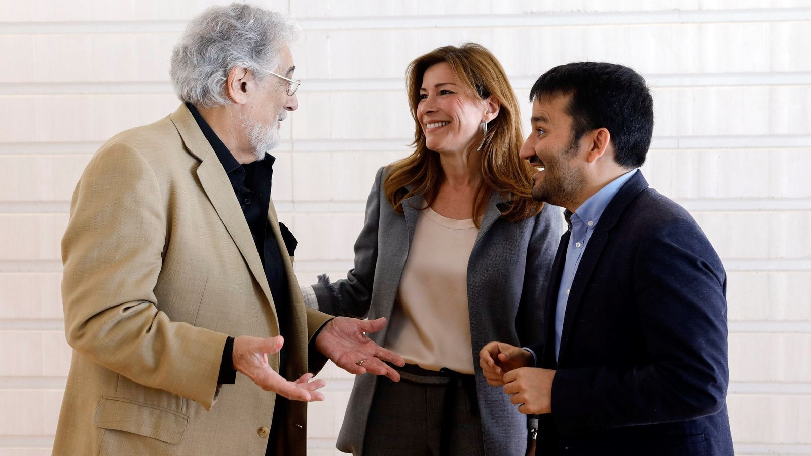 El conseller de Cultura, Vicent Marzà, la presidenta del patronat de Les Arts, Susana Lloret, i el tenor, Plácido Domingo
