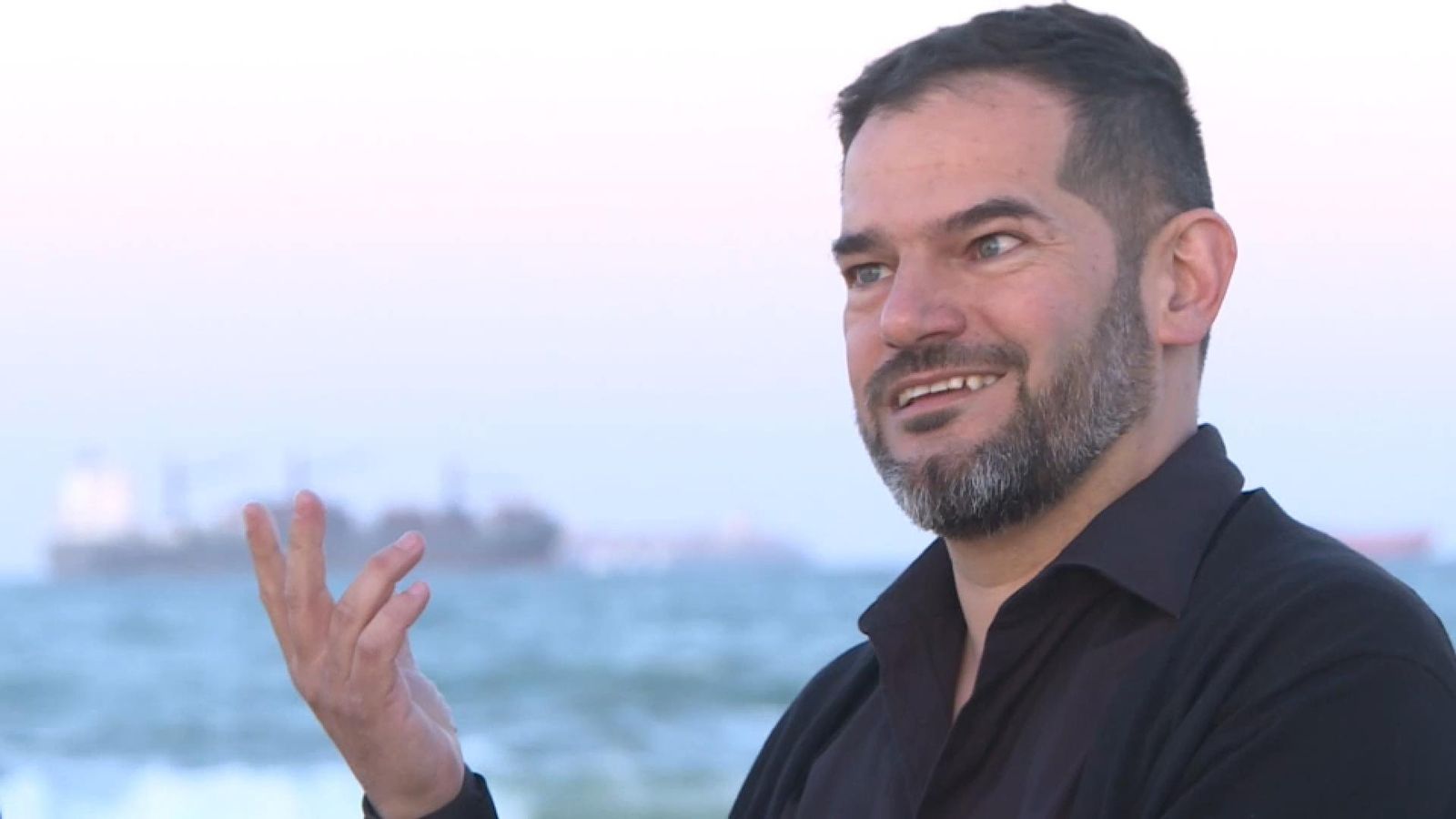 Parlem amb el periodista i activista David Segarra, un dels supervivents de la primera Flotilla de la Llibertat de 2010