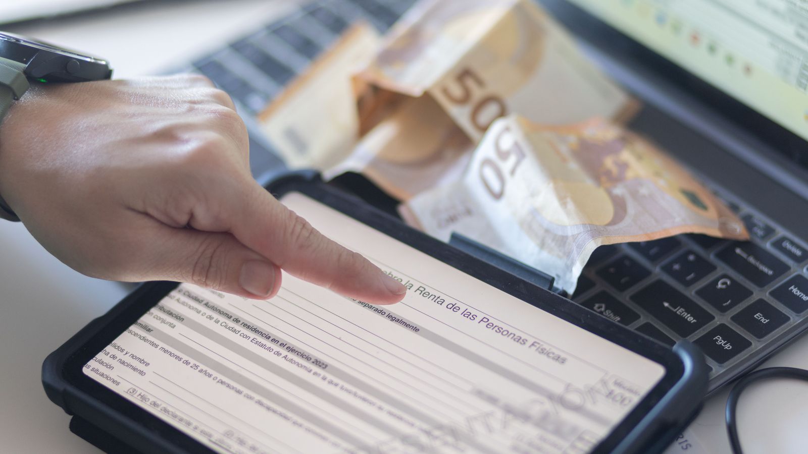 Els contribuents poden presentar des d'este dimecres la declaració de la renda referida al 2025