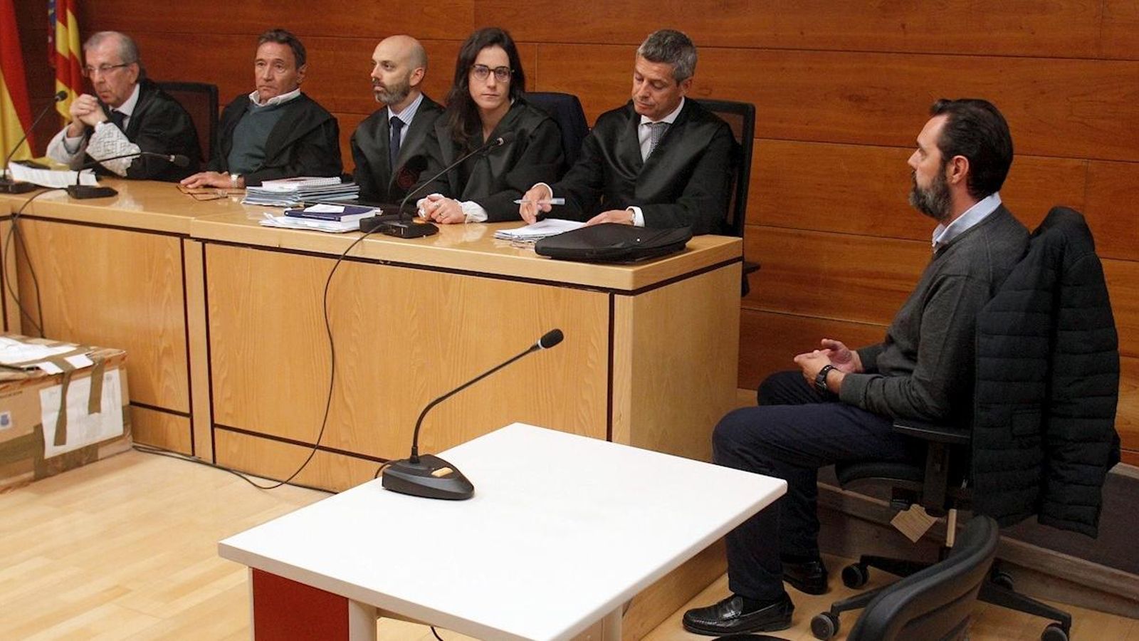 L'acusat del crim i gendre de la víctima, Miguel López, en la sessió del judici d'aquest dijous