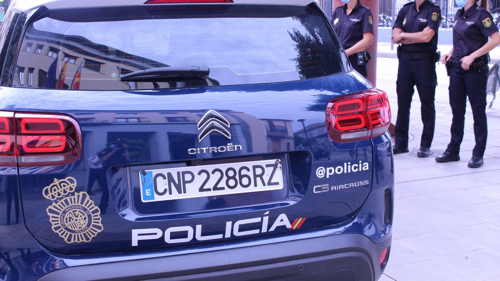 Imatge d'arxiu d'un cotxe patrulla de la policia nacional