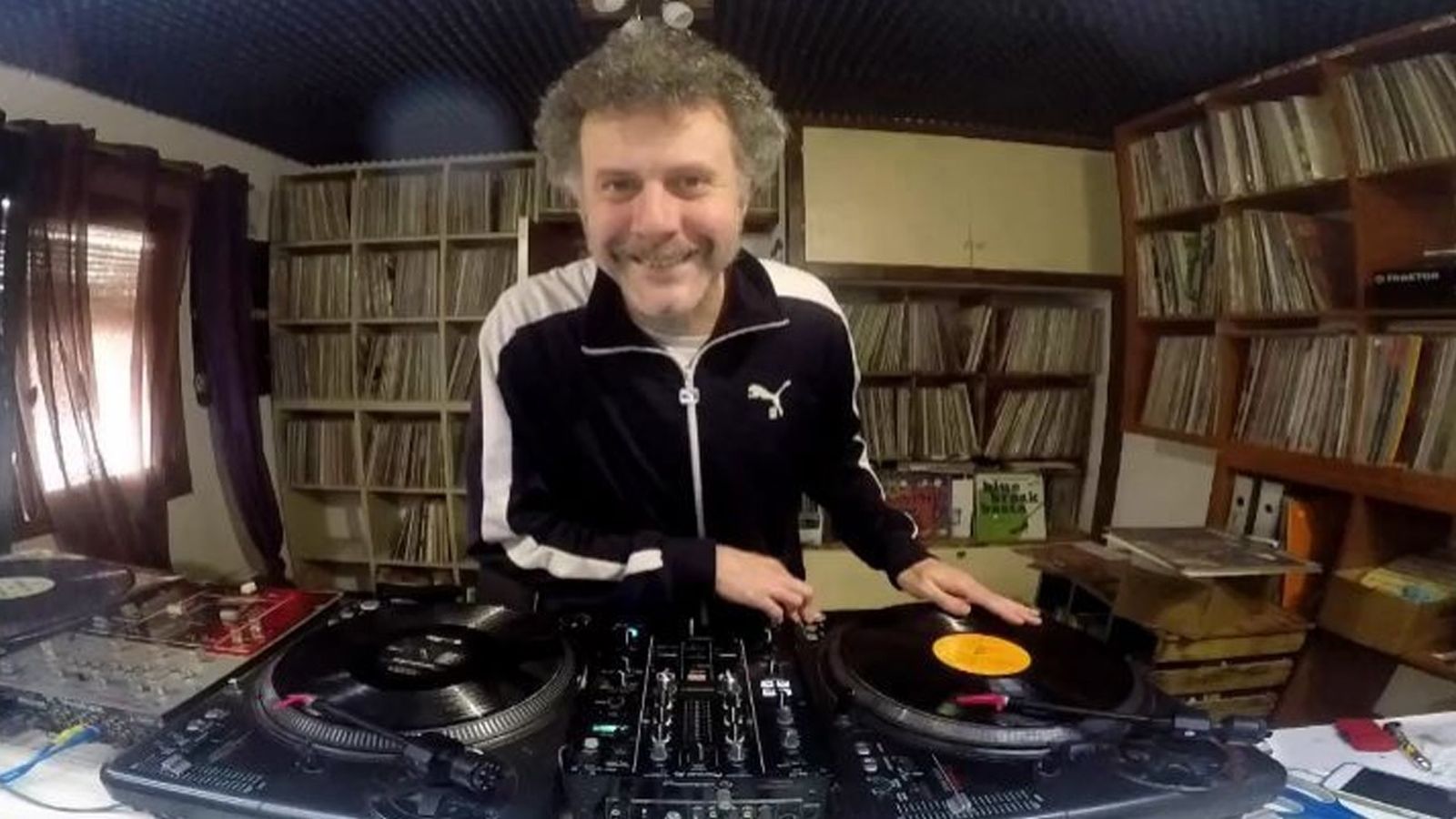 29.05.2020 | Sessió amb DJ Fonki Cheff