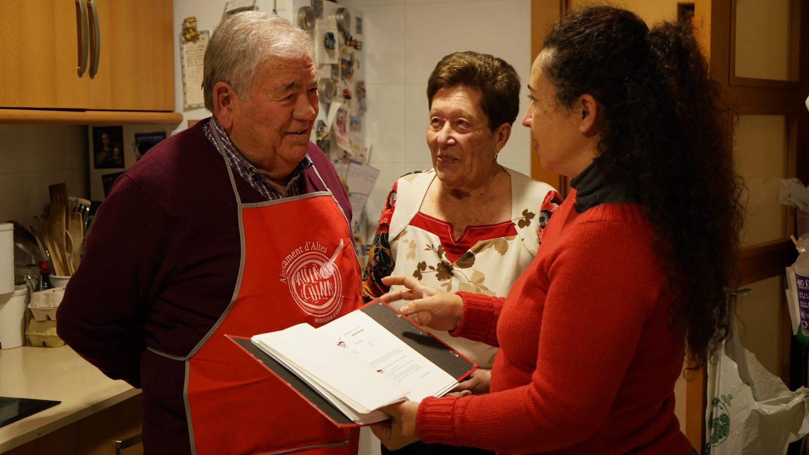 José Pérez Godoy participa en el curs de cuina dirigit a homes madurs de l'Ajuntament d'Altea