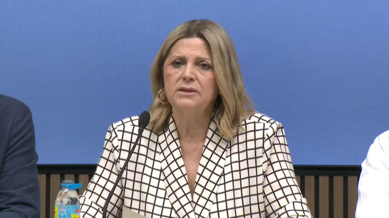 La consellera d'Educació Carmen Ortí en la roda de premsa