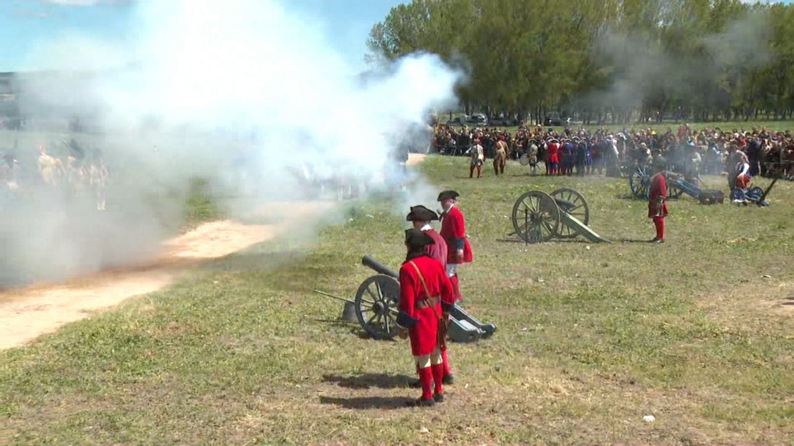 La recreació de la batalla d'Almansa celebra en gran el 315é aniversari