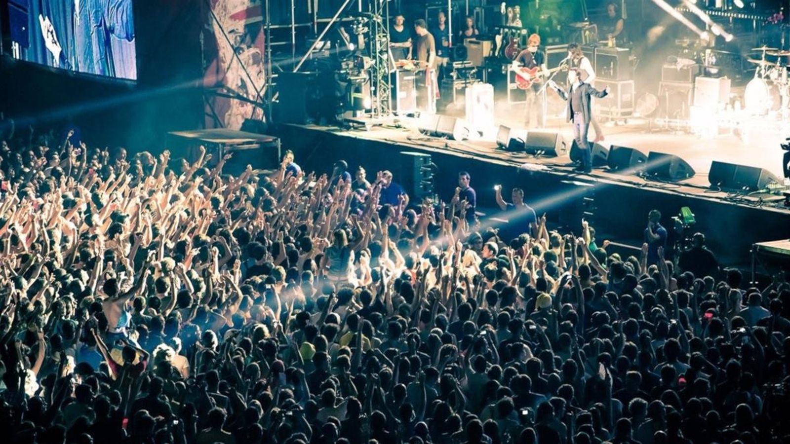 Foals i Bastille obrin l\'edició del Low Festival