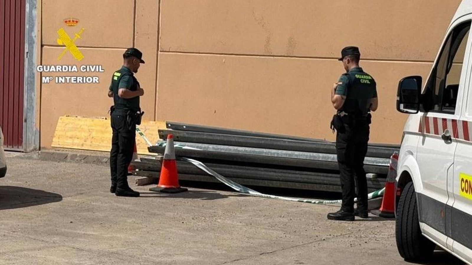 Part de les barreres de protecció sostretes