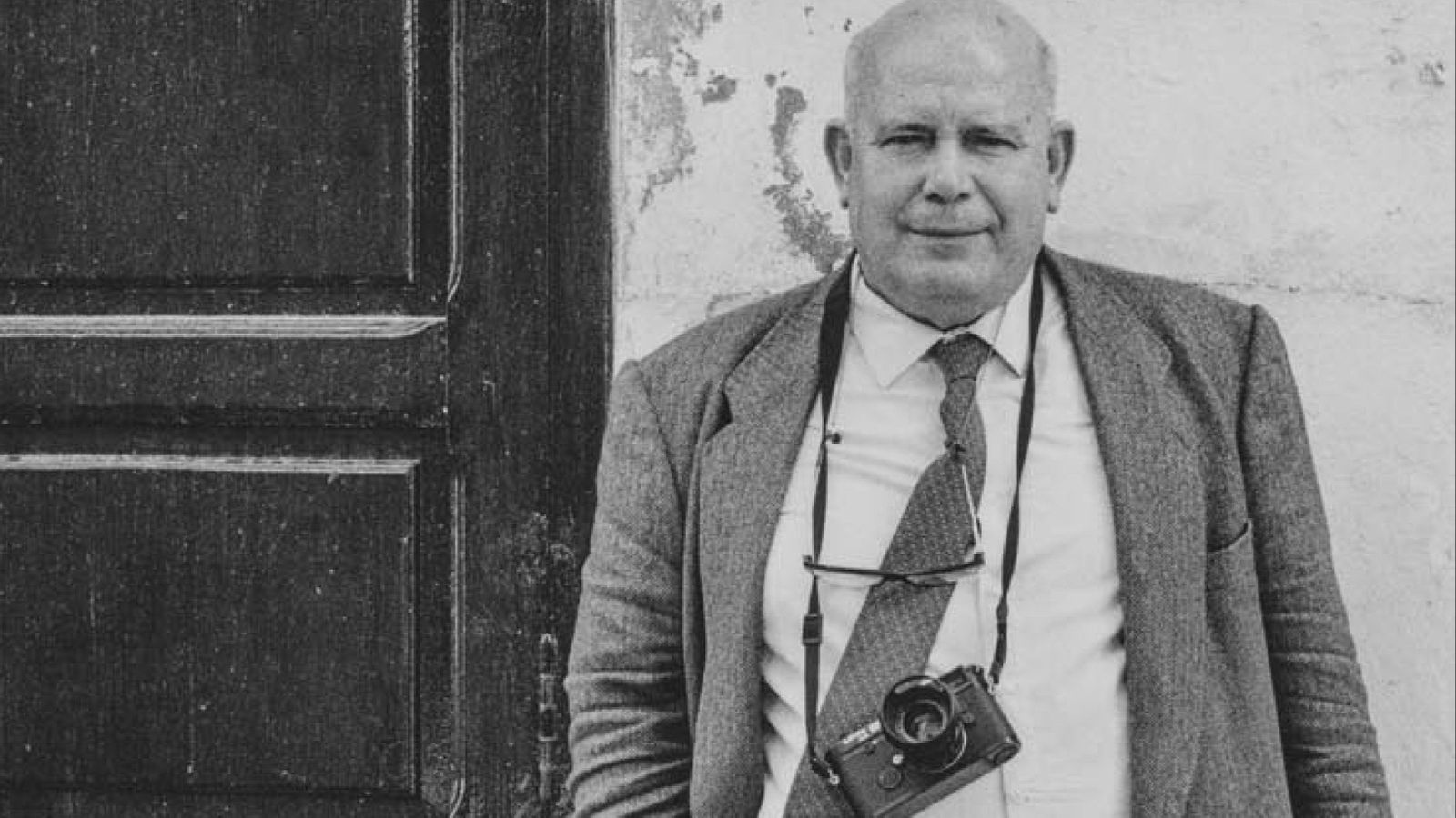 El fotógraf Gabriel Cualladó, amb la càmera al coll