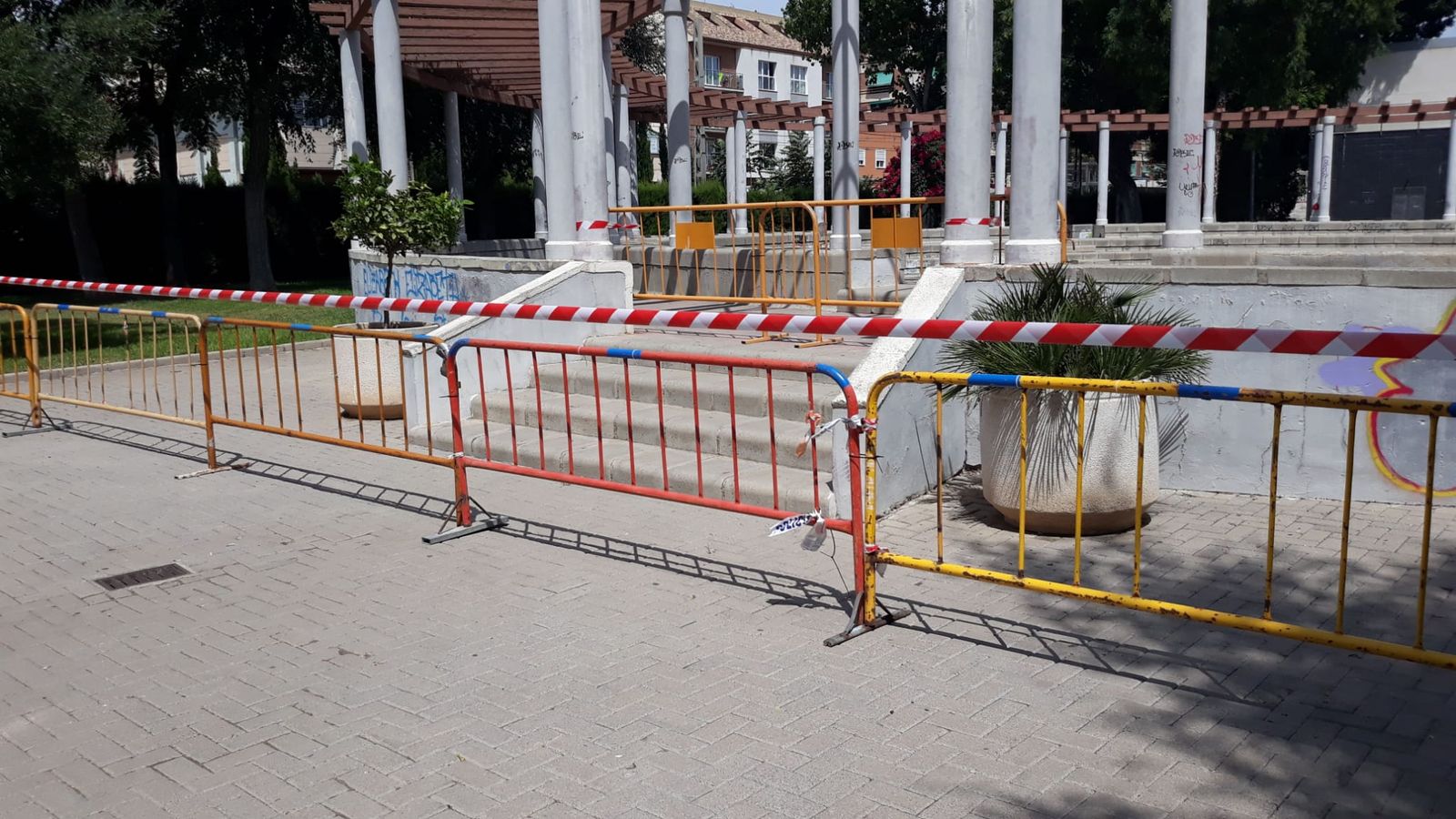 El coliseu del Parc de les Palmeres, tancat