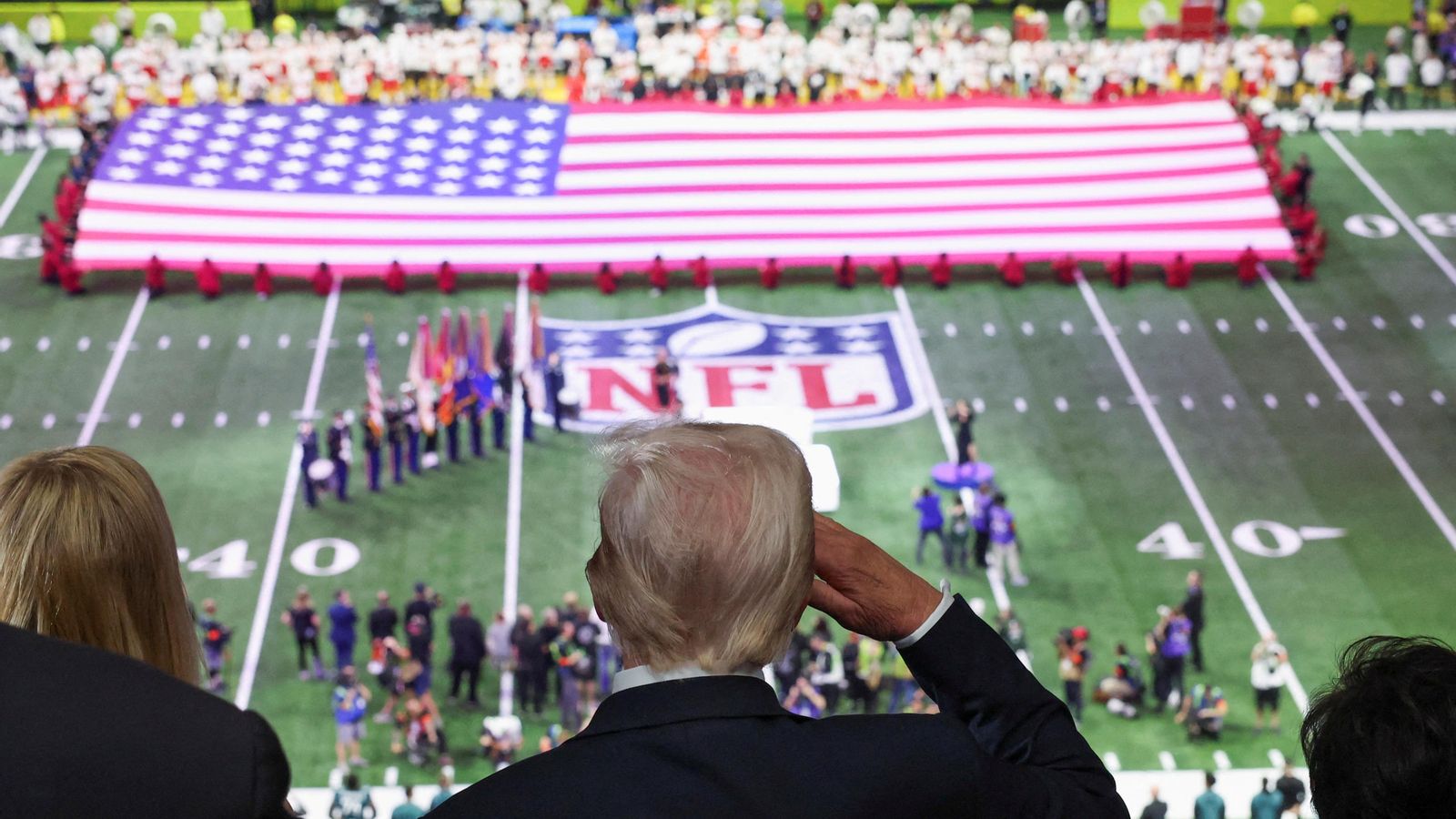 El president dels Estats Units, Donald Trump, assisteix al Super Bowl LIX a Nova Orleans, Louisiana, els Estats Units
