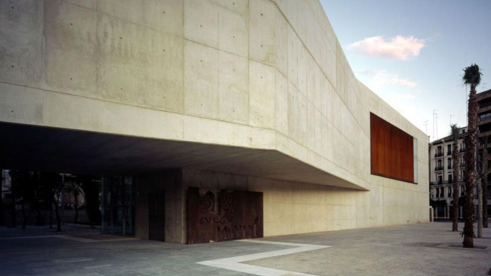 El director del Muvim diu que el procés de contractació de mims va ser fiscalitzat per la Intervenció