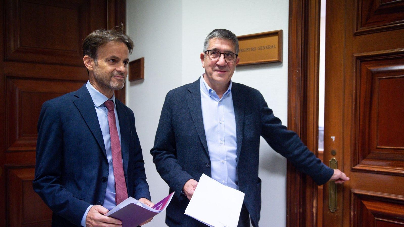El portaveu del PSOE al Congrés, Patxi López, i el president del grup parlamentari d'Unides Podem, Jaume Asens El portaveu del PSOE en el Congrés, Patxi López, i el president del grup parlamentari d'Unides Podem, Jaume Asens