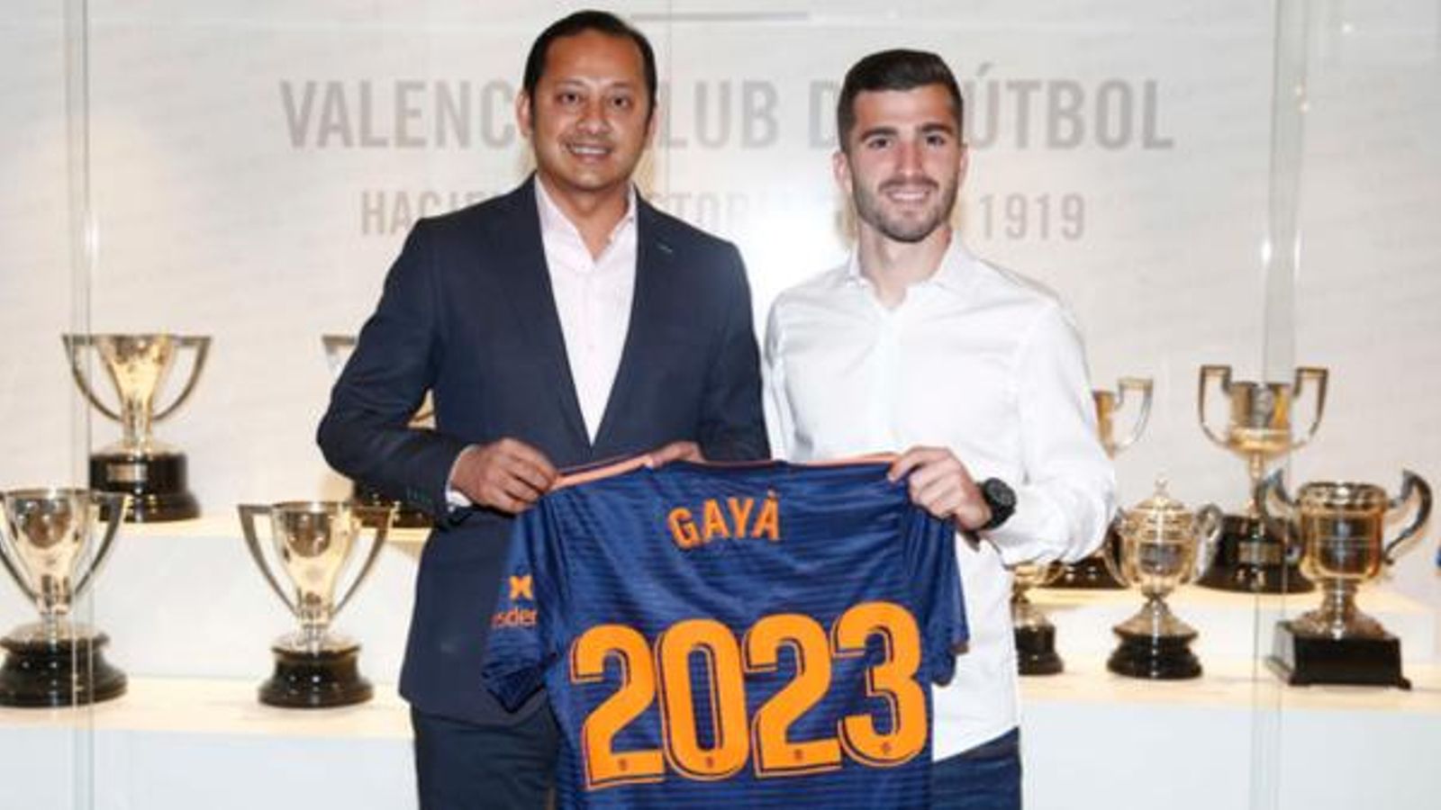 Gayà, valencianista fins al 2023