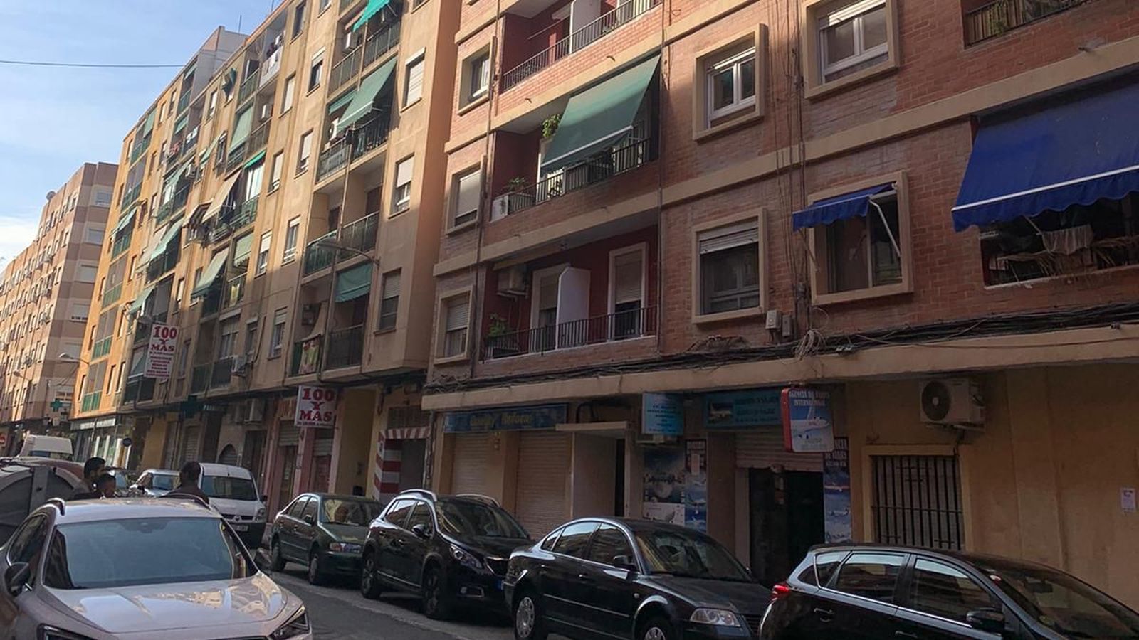 Edifici on han ocorregut els fets, al barri dels Orriols