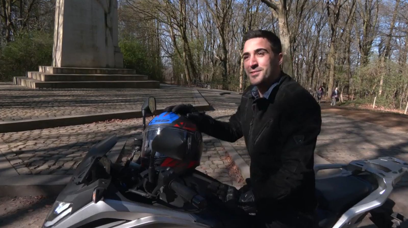 Enrique Quetglas, de Mislata, fa sis anys que resideix a Lilla i amb ell coneixerem la gastronomia típica del nord de Flandes