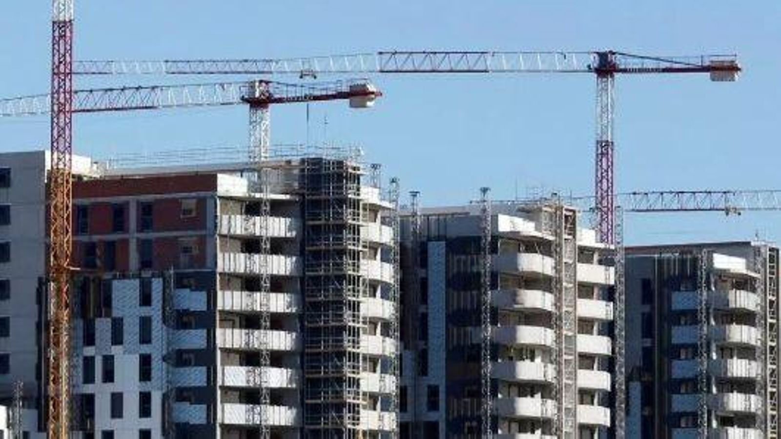 Promoció d'habitatges en construcció a València en una imatge d'arxiu Promoció d'habitatges en construcció a València