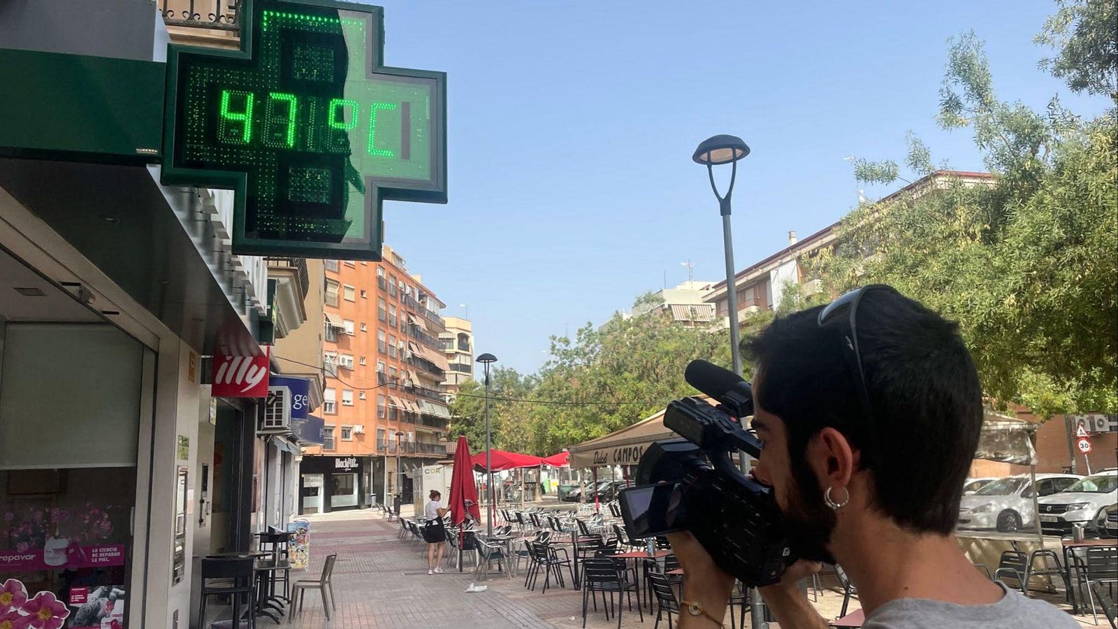Un termòmetre de carrer registra 47 graus a Xàtiva