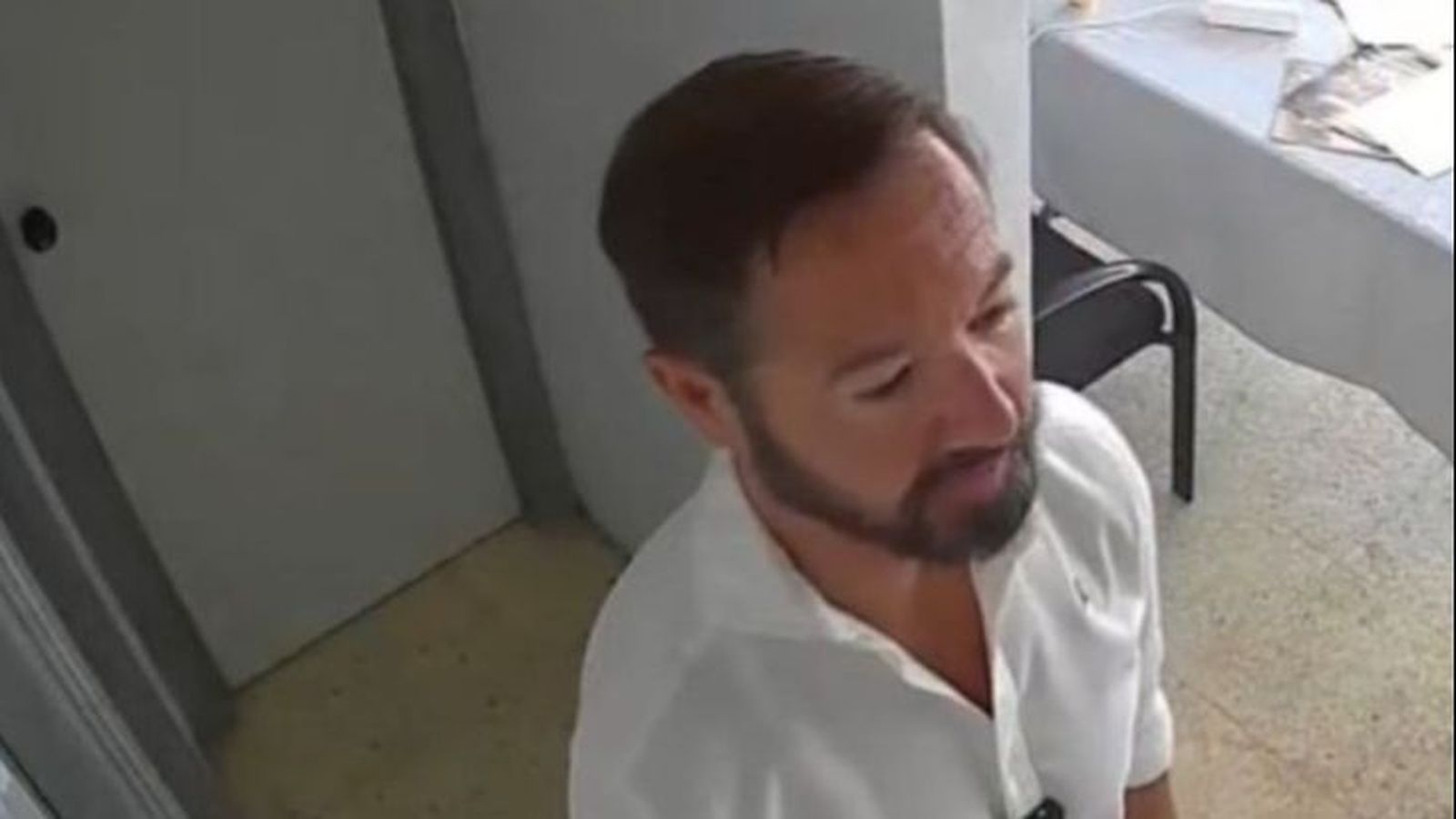 Imatges captades per les càmeres del regidor de Vox Juanma Badenas
