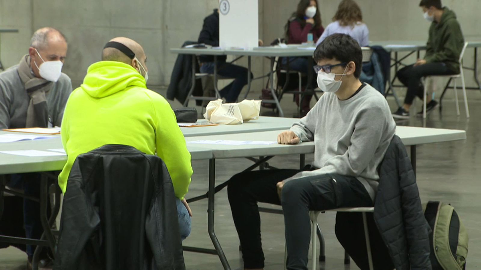 Dos aspirants fan una prova aquest dissabte.