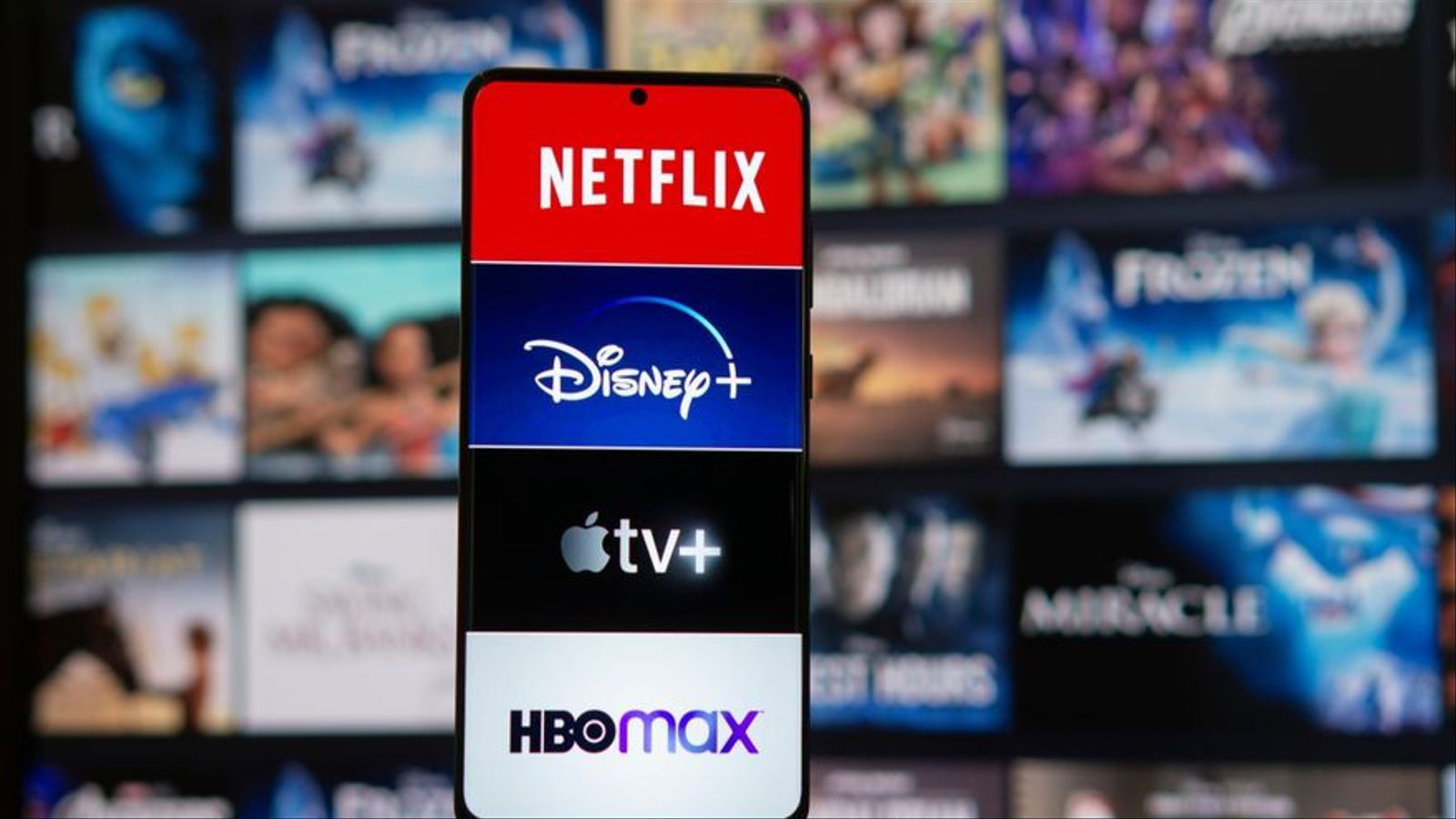 22.06.2023 | 'En sèrie': el nou restaurant de Netflix, mesurar les audiències i estrenes com 'Zoey 101'