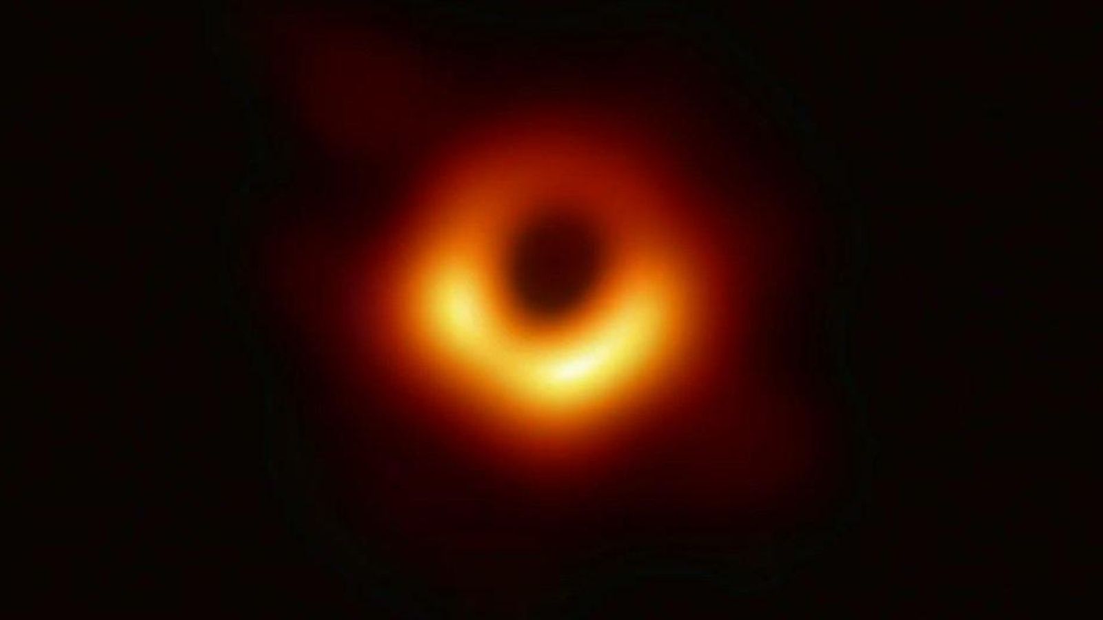Astrònoms de la UV, reben un 'oscar de la ciència' per la primera fotografia d'un forat negre Astrònoms de la UV, reben un \'oscar de la ciència\' per la primera fotografia d\'un forat negre