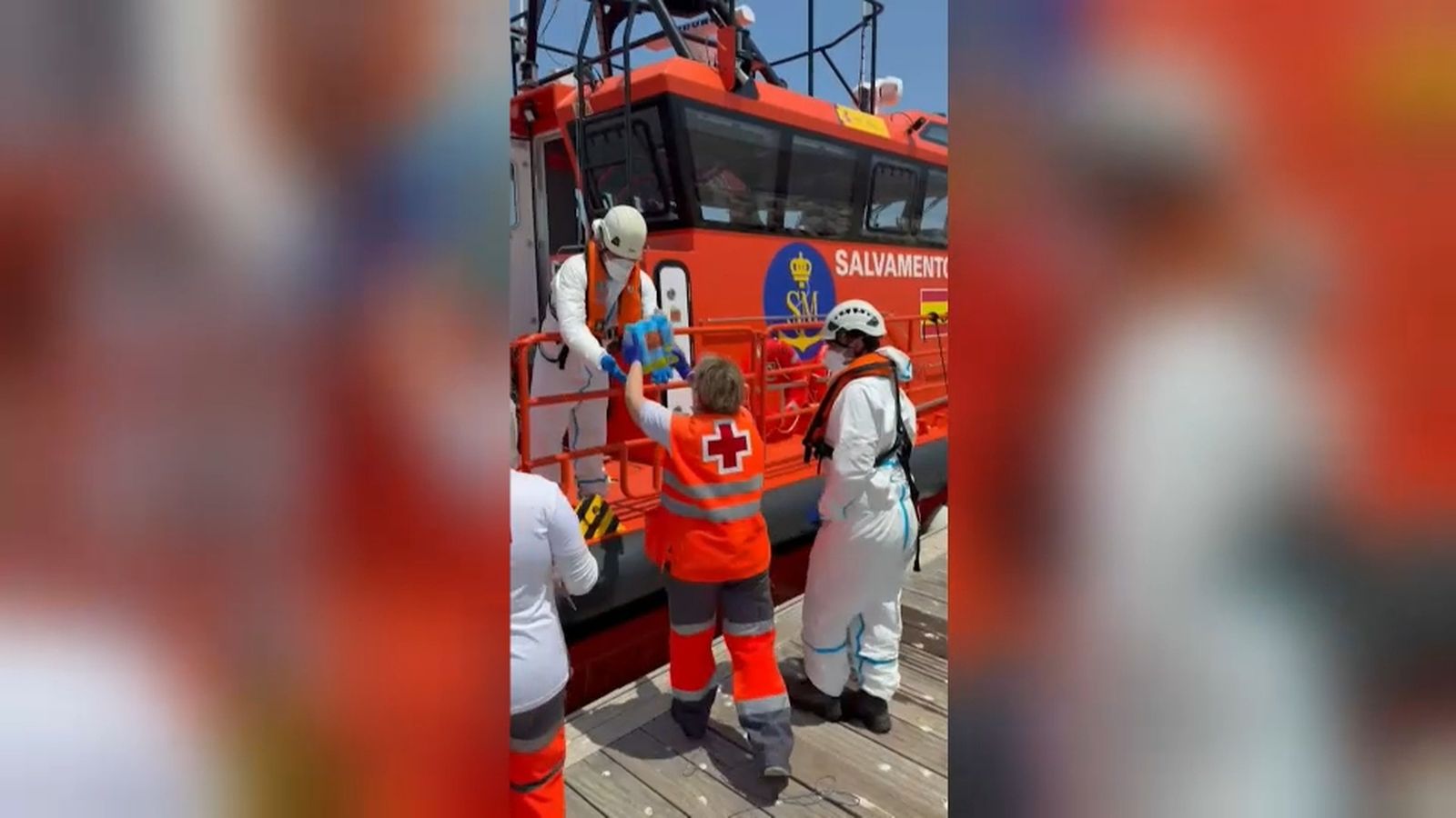 Cinc persones moren en una pastera intentant arribar a la costa d’Altea