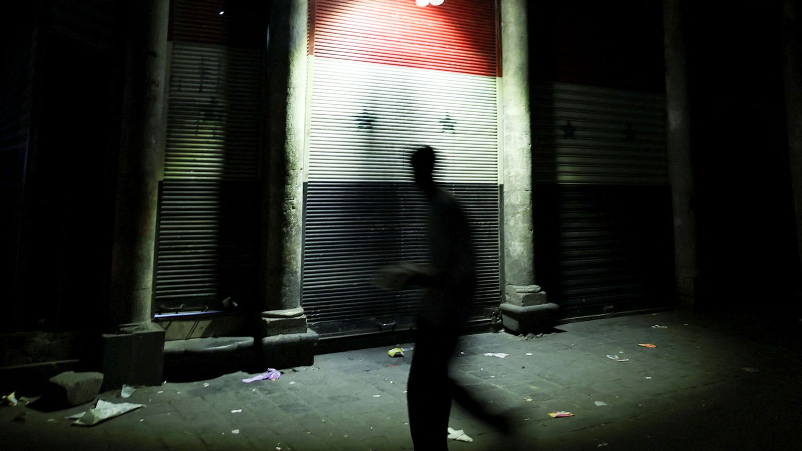 Decretat el toc de queda a Homs este dimecres