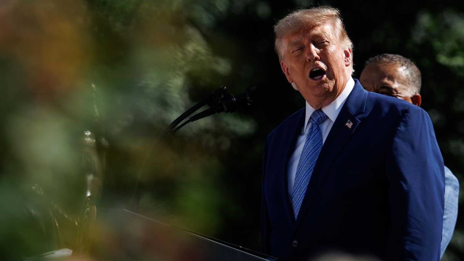 Trump ha recorregut diverses eines legals per a mantindre la seua estratègia comercial