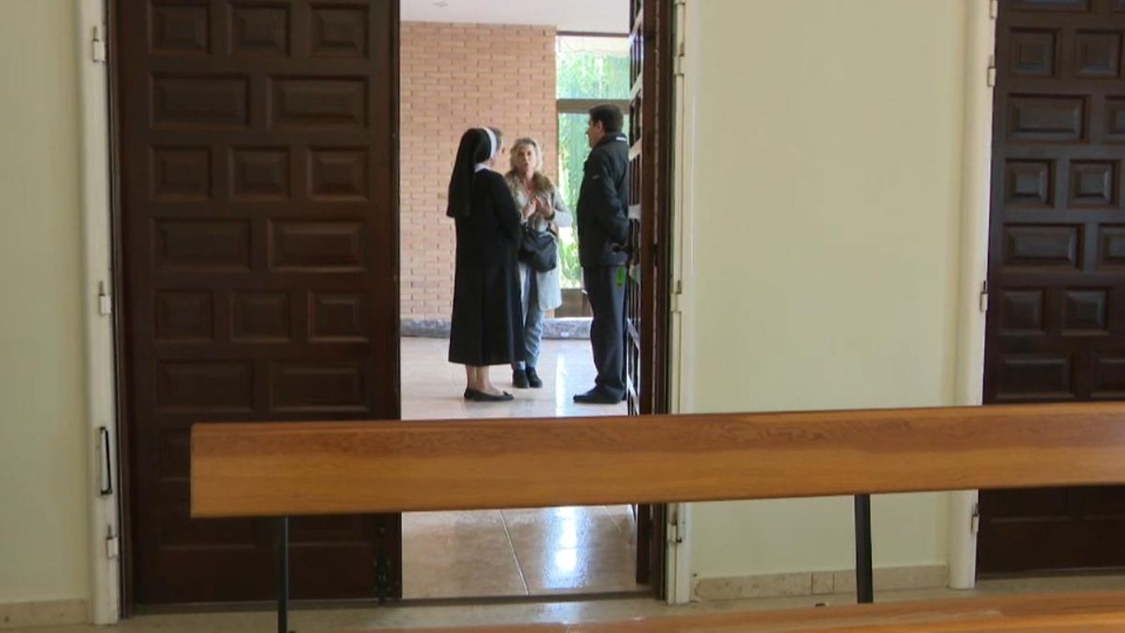 Quatre monges poloneses reobrin un convent a Benicàssim