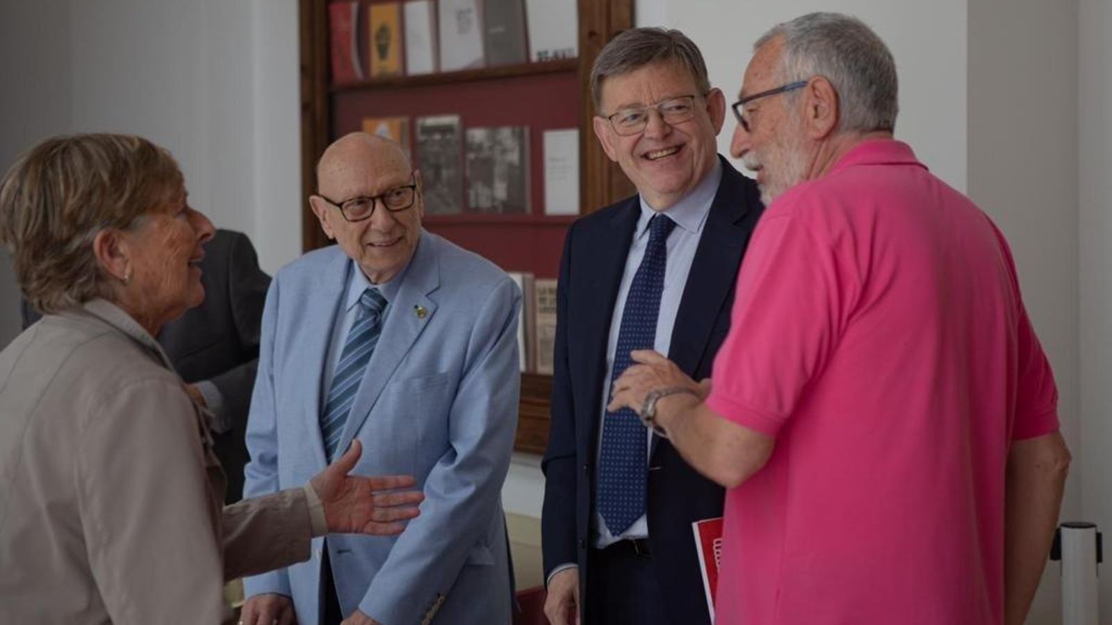 Ximo Puig es reuneix amb associacions i entitats de persones majors Ximo Puig es reuneix amb associacions i entitats de persones majors