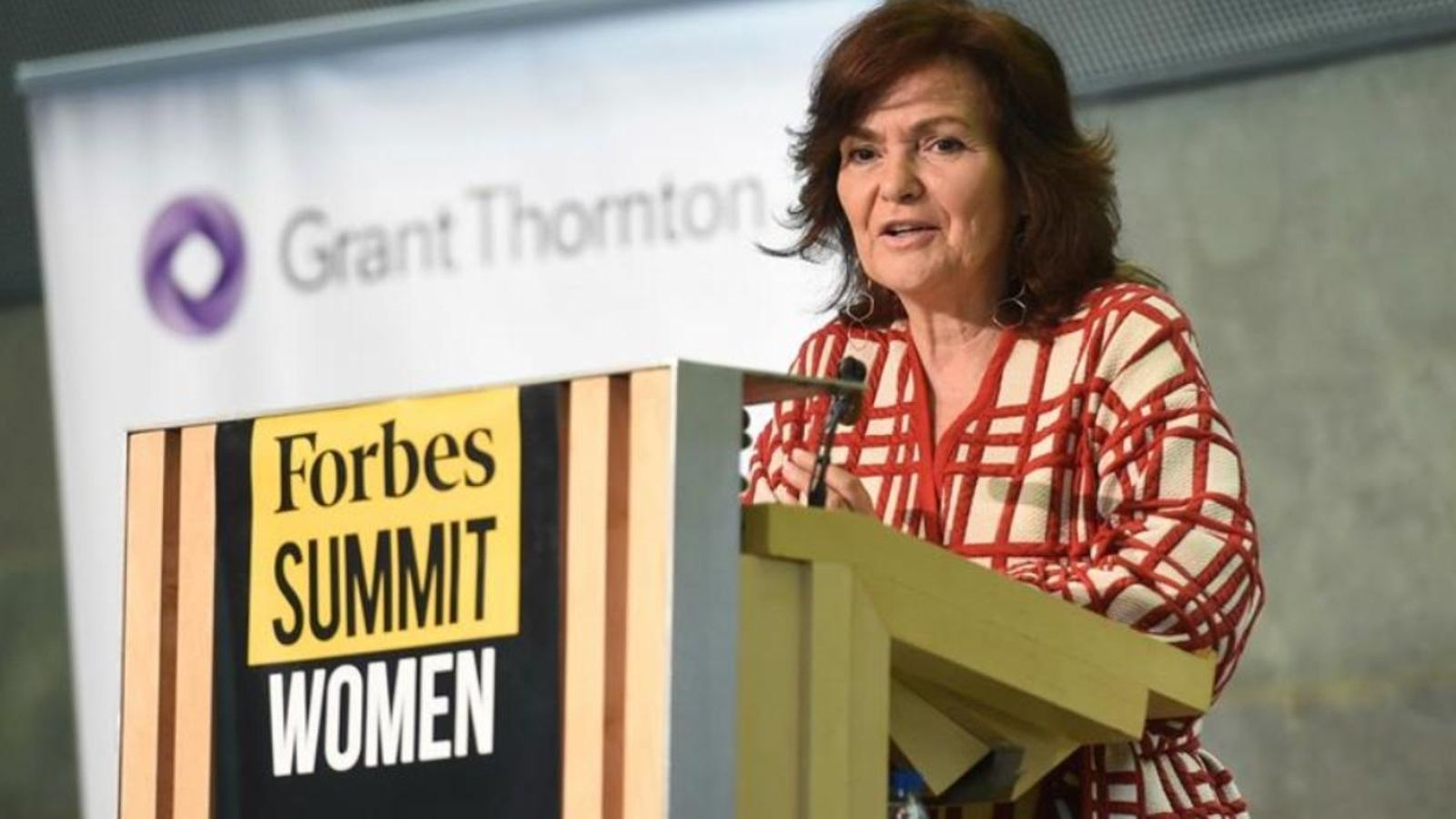 Carmen Calvo, vicepresidenta del Govern i ministra de la Presidència, Relacions amb les Corts i Igualtat, durant la intervenció en la Forbes Summit Women