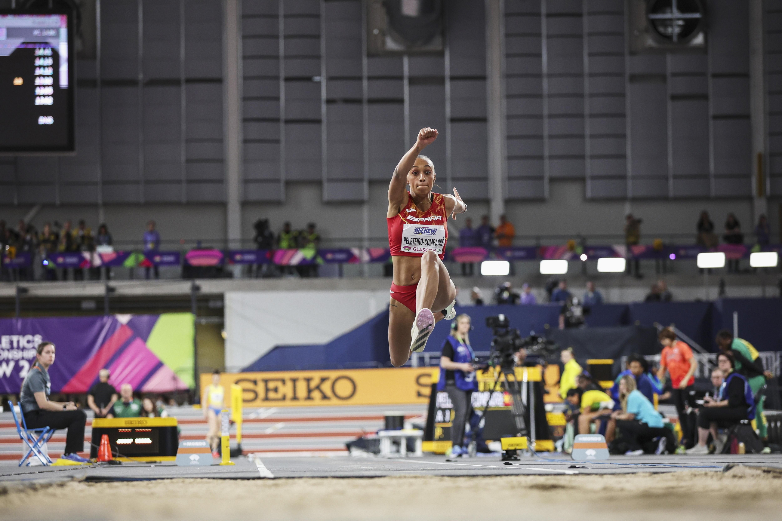 La gallega, medallista de bronze en els Jocs Olímpics de Tòquio, ha fet el seu millor salt en pista coberta World Athletics Indoor Championships Glasgow 2024 - Day 3