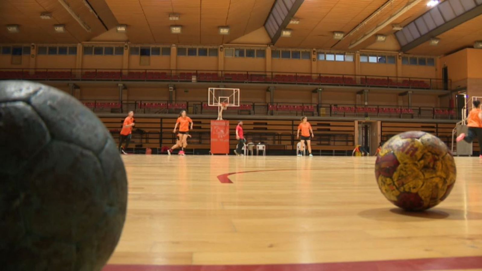 Jugadores del CH Canyamelar entrenant