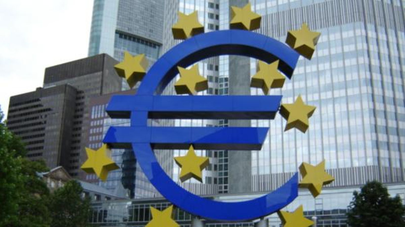 El BCE revisa a la baixa els pronòstics de creixement per al 2019 i el 2020