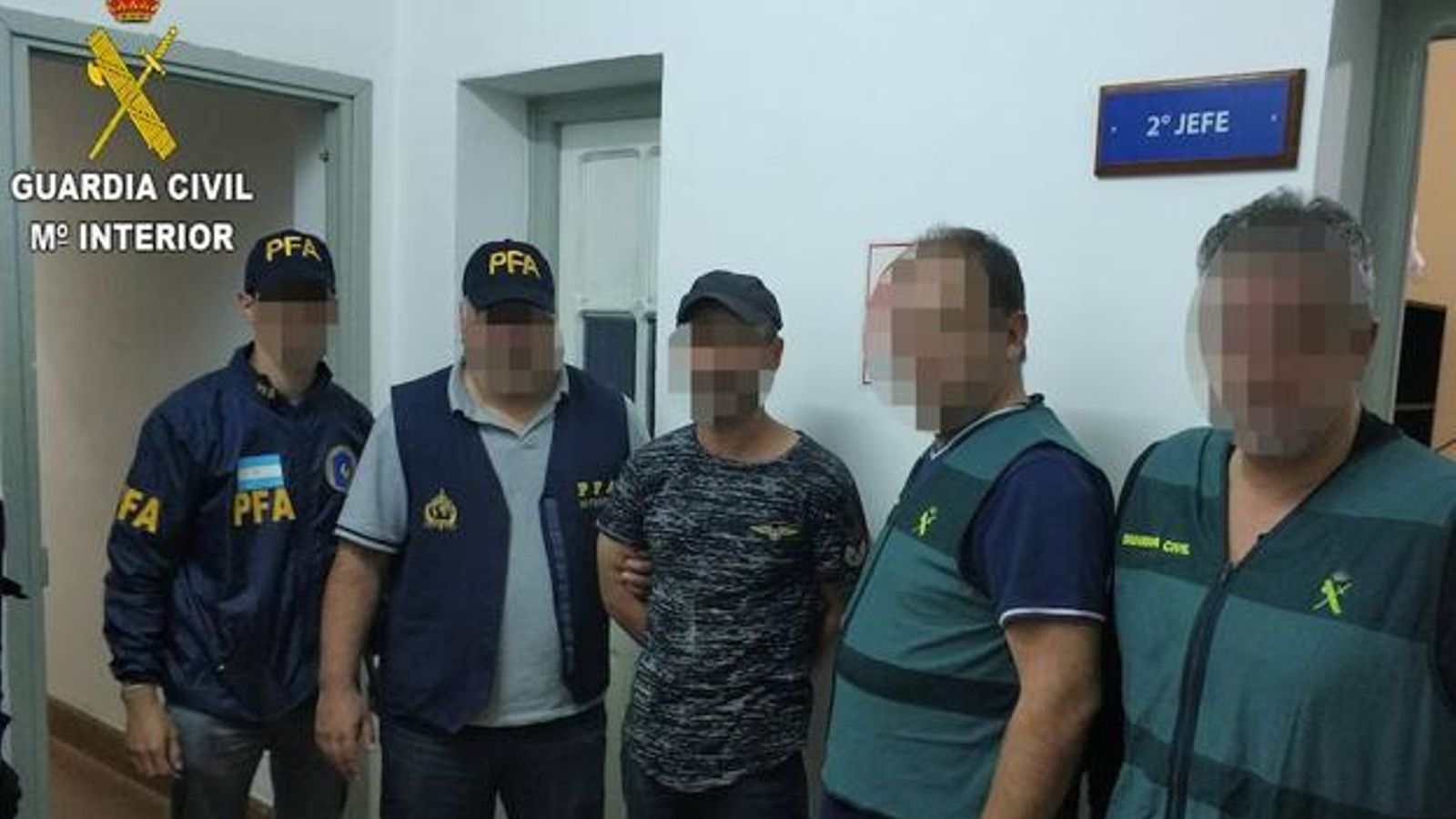 Després de dos mesos fugit de la justícia, la policia argentina, en col·laboració amb agents de la Guàrdia Civil de Castelló, el va detindre